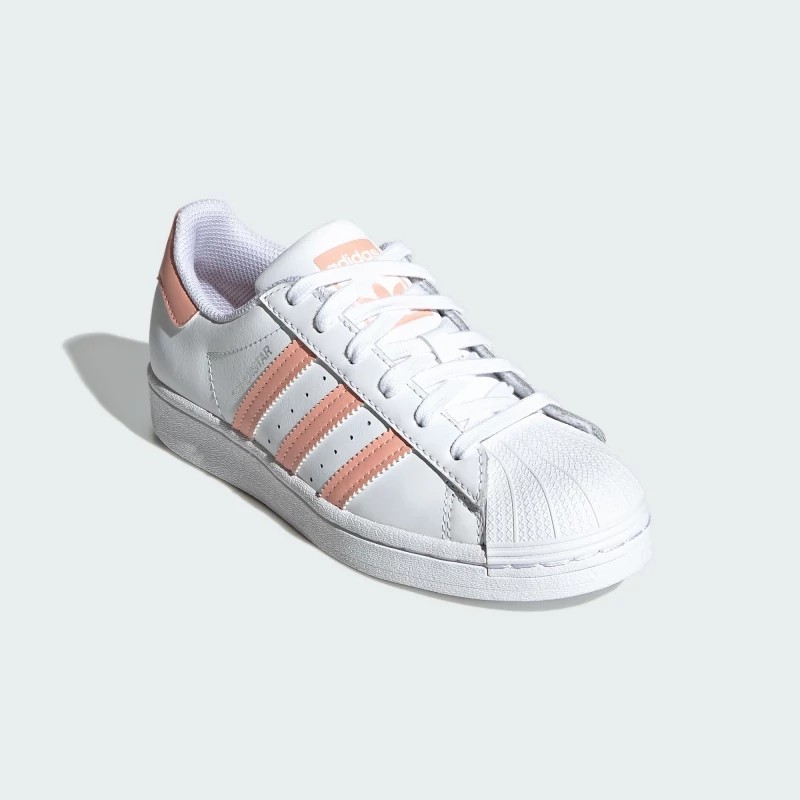SUPERSTAR J