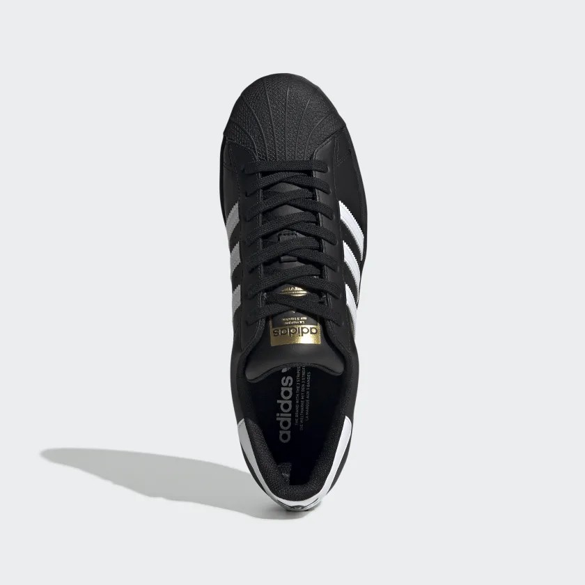 SUPERSTAR