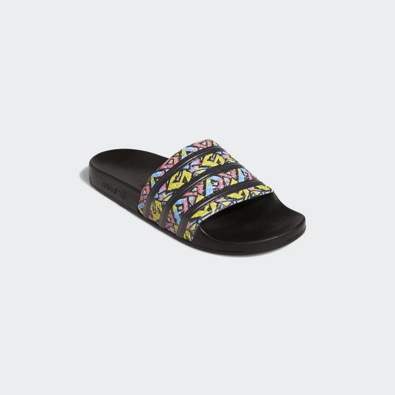 ADILETTE