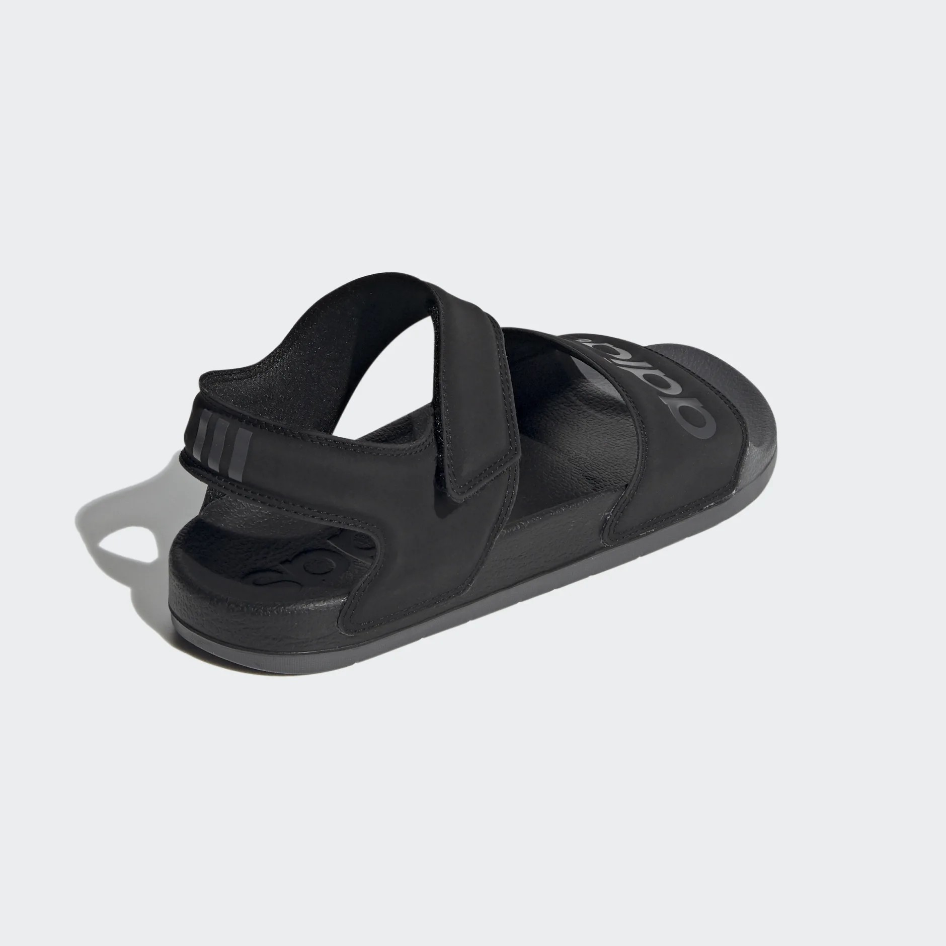 ADILETTE SANDAL