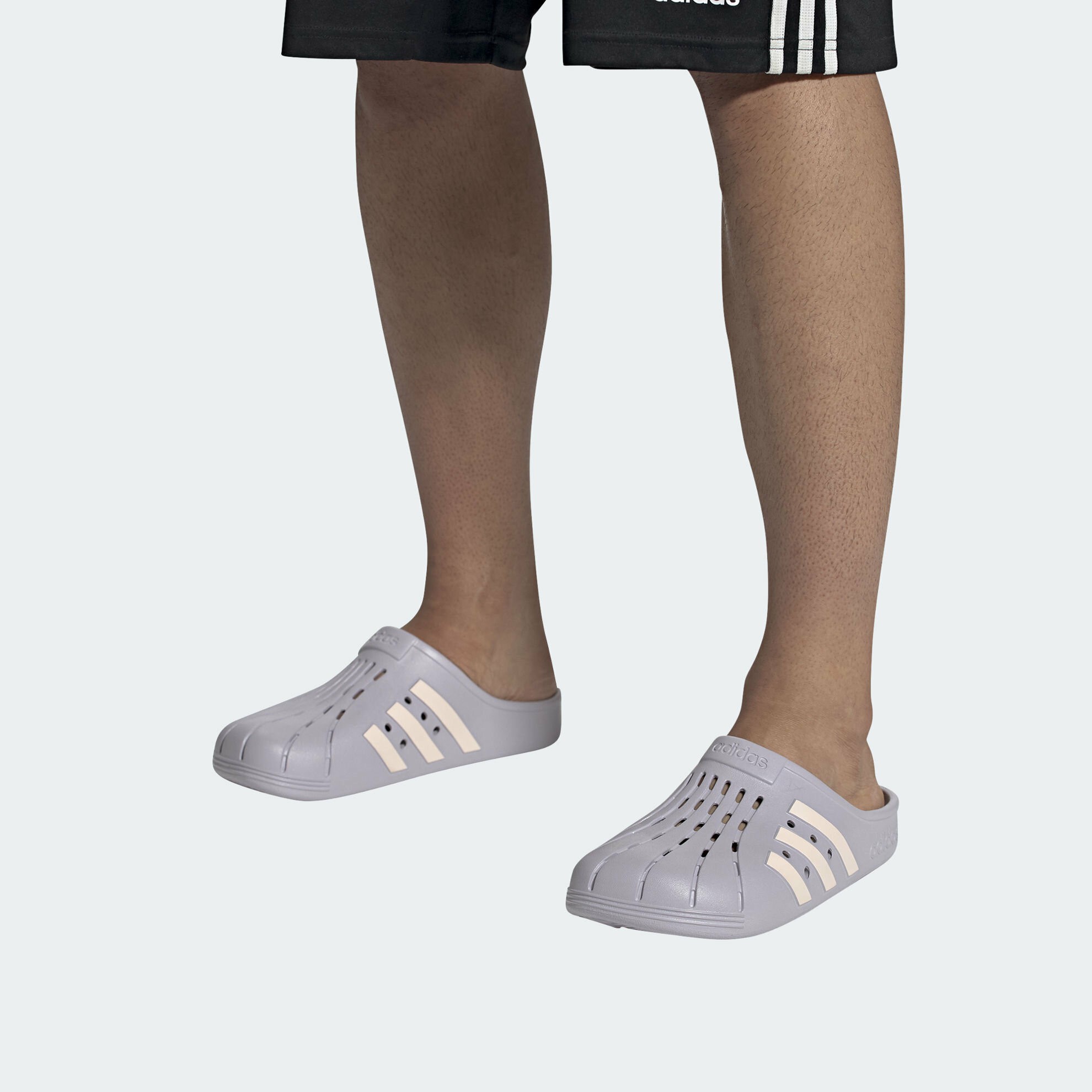 ADILETTE CLOG