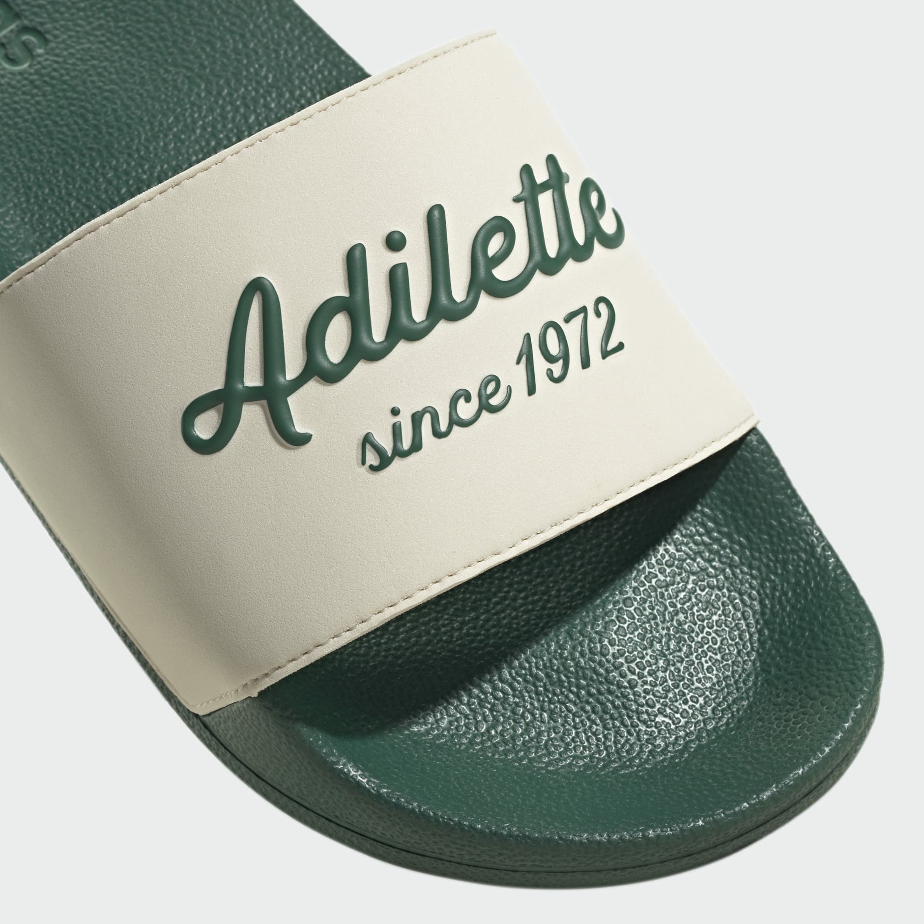 ADILETTE SHOWER