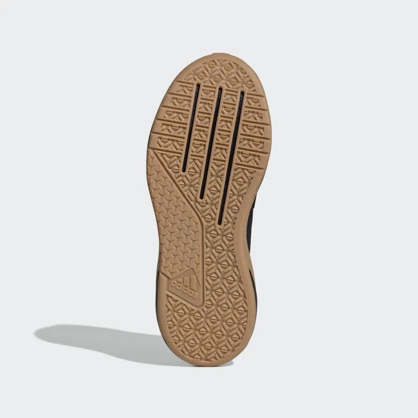 DLUX TRAINER