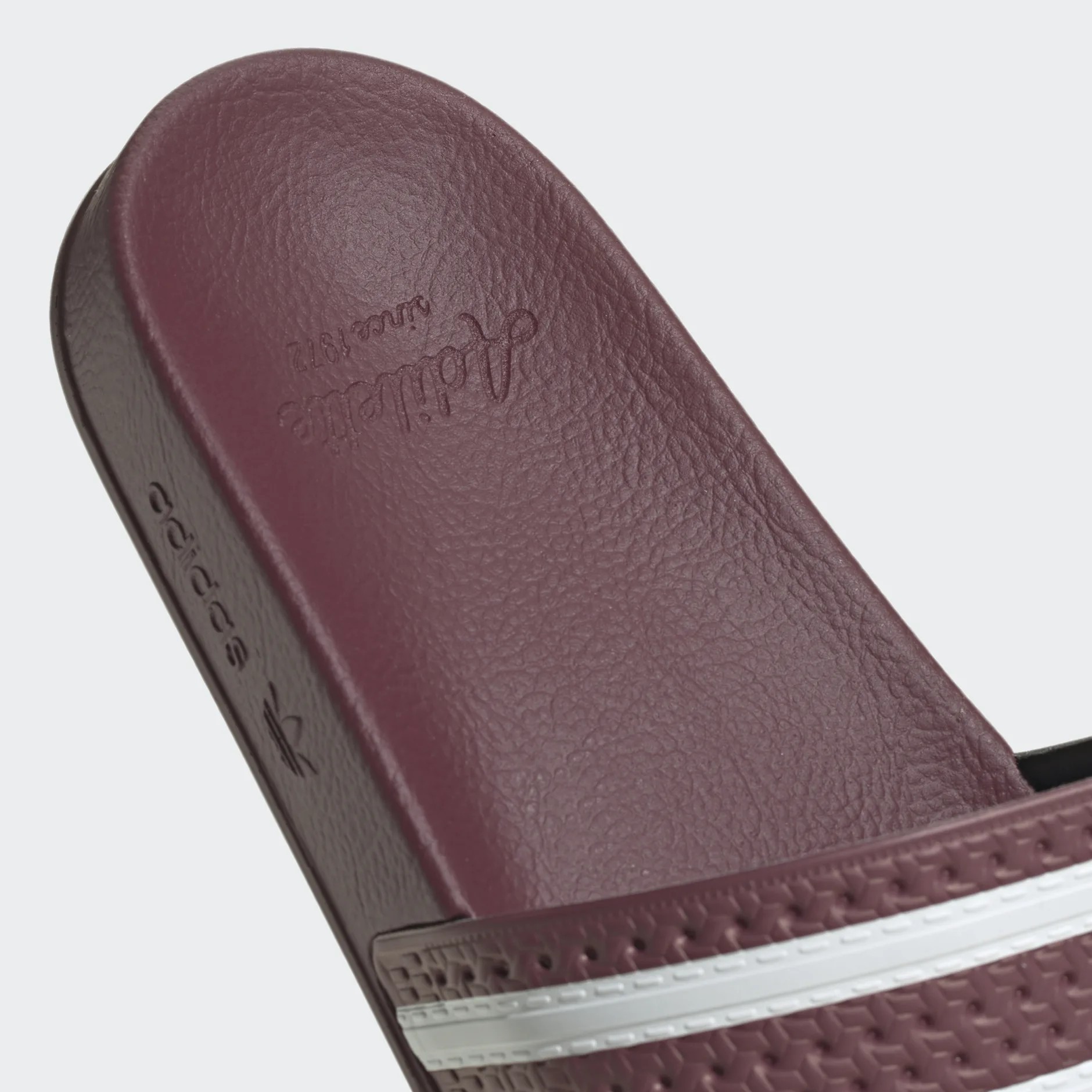 ADILETTE