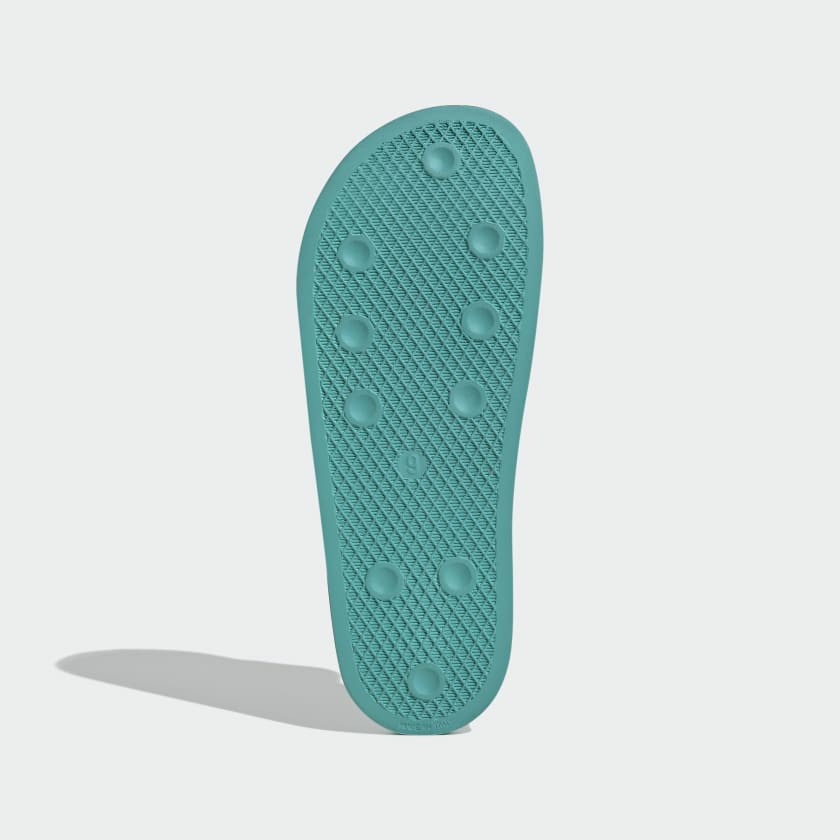 ADILETTE