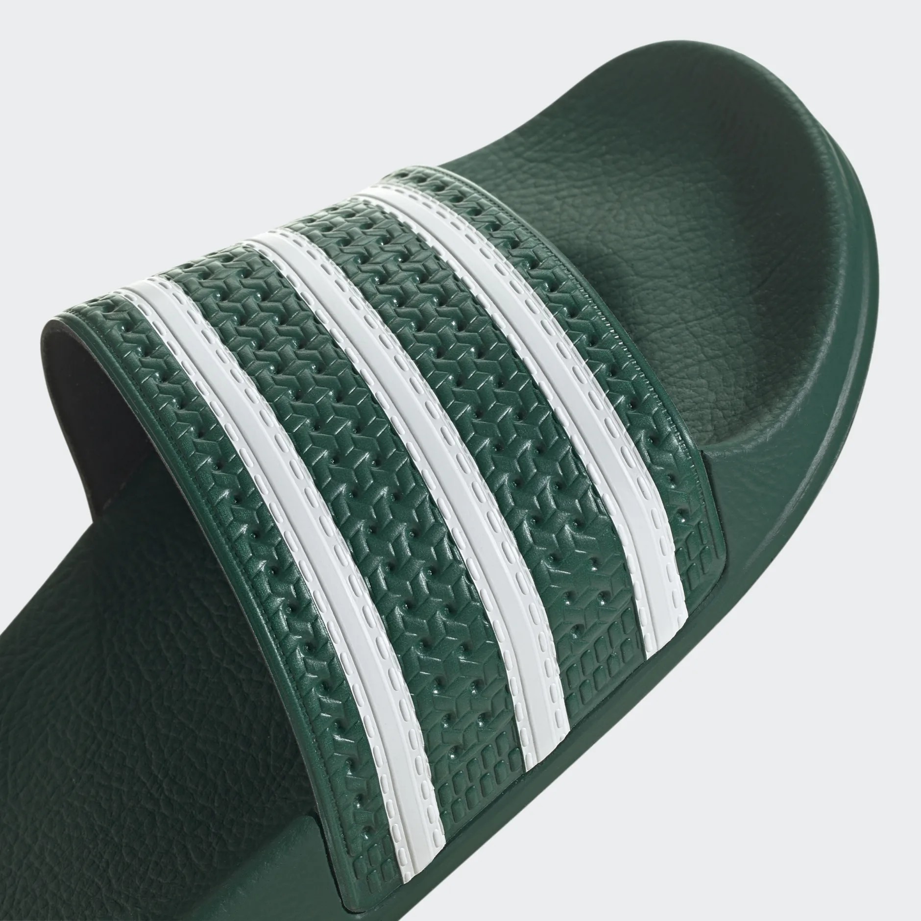ADILETTE