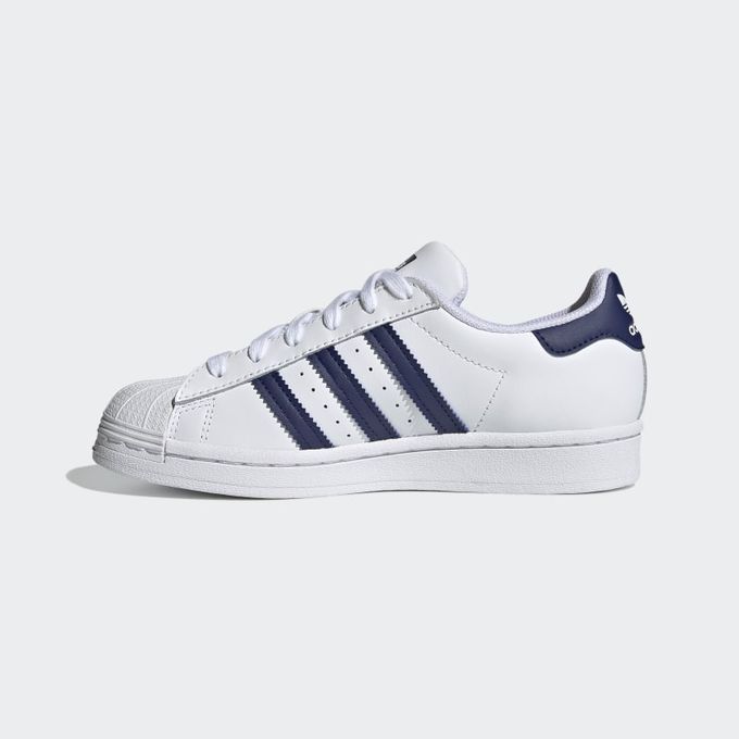 SUPERSTAR J