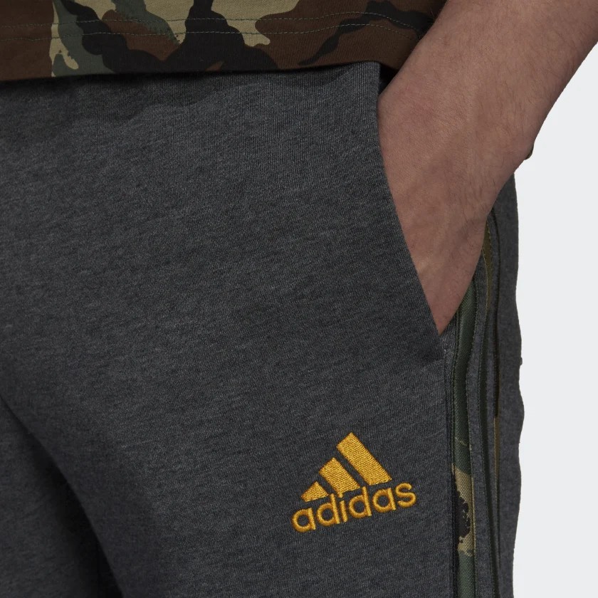 M CAMO PT