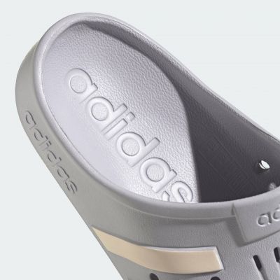 ADILETTE CLOG