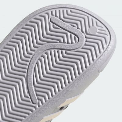 ADILETTE CLOG