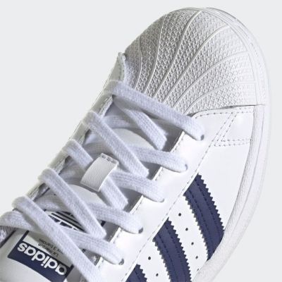SUPERSTAR J